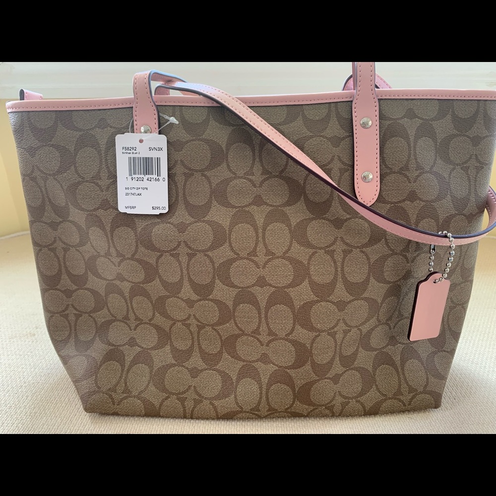NWT Coach City Zip Tote
